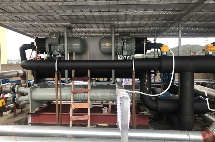 冷水空調(diào)機組圖一