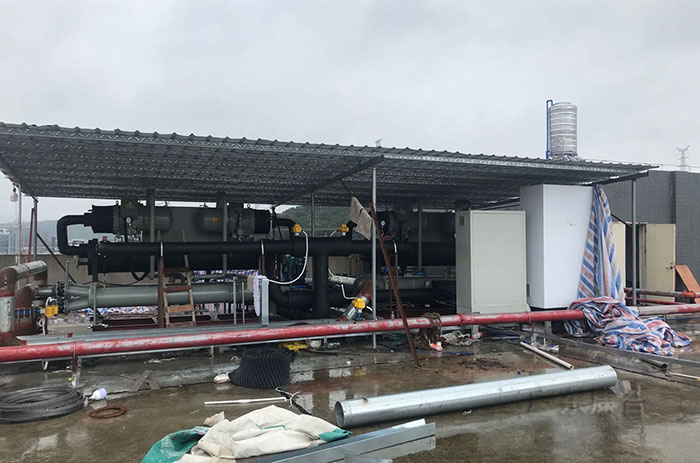 空調(diào)冷水機組圖五
